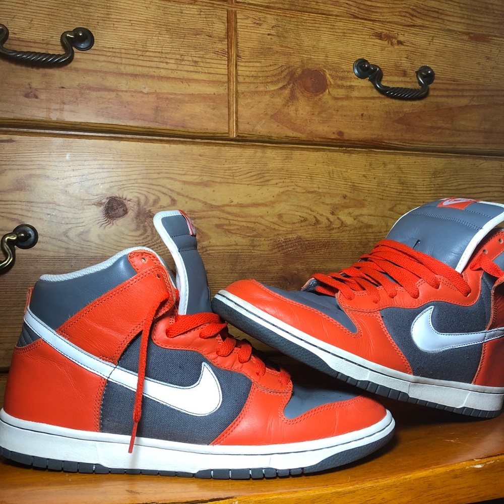 NIKE DUNK HIGH Orange Gray White Sz 11